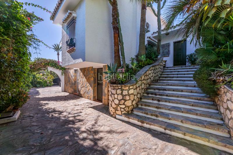 Foto ad8d2c1b-cb6c-4091-b22e-2c7f90cf6938. Casa amb piscina a Calahonda Mijas