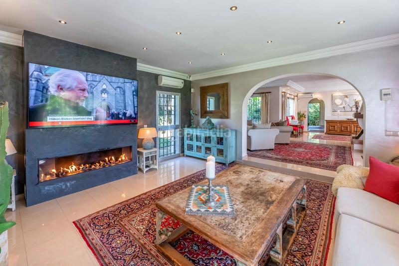 Foto c07c9241-f555-479c-bc3f-6808d128f401. Casa amb piscina a Calahonda Mijas