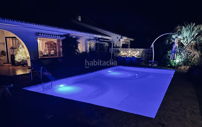 Foto f95bb094-07e4-467d-8e7f-ea2ee05a6470. Casa amb piscina a Calahonda Mijas