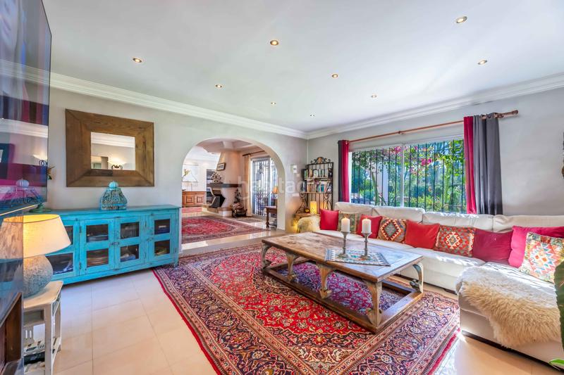 Foto ff204fba-eed2-408e-8e77-ae18af16c709. Casa amb piscina a Calahonda Mijas