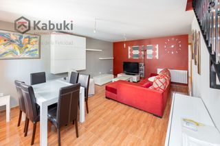 Reihenhaus  Gabias las - cl vista vega. Oportunidad única! se vende una encantadora y espaciosa casa de