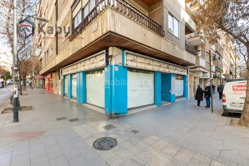 Foto 299b1c89-99ba-4883-ad20-83ce70a8e445. Lloguer local comercial a Granada - calle alhamar 18 a Granada