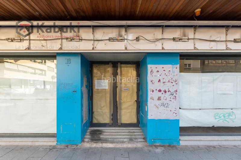 Foto 772a254a-e821-485a-9a78-ebef9d7c811e. Lloguer local comercial a Granada - calle alhamar 18 a Granada
