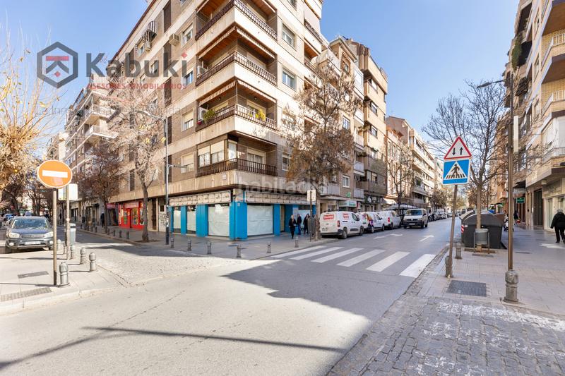 Foto 8874e6f9-455c-49c2-9344-8c449d7d6d1c. Lloguer local comercial a Granada - calle alhamar 18 a Granada