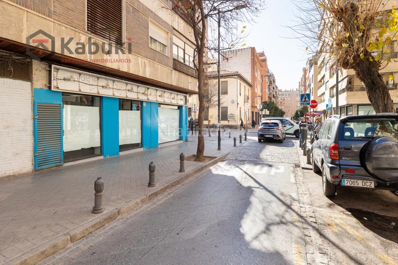 Foto faf190e9-e01d-4011-922b-2cf4635f2f75. Lloguer local comercial a Granada - calle alhamar 18 a Granada