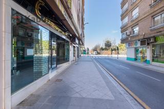 Local Comercial en Granada - Calle Virgen Blanca 5