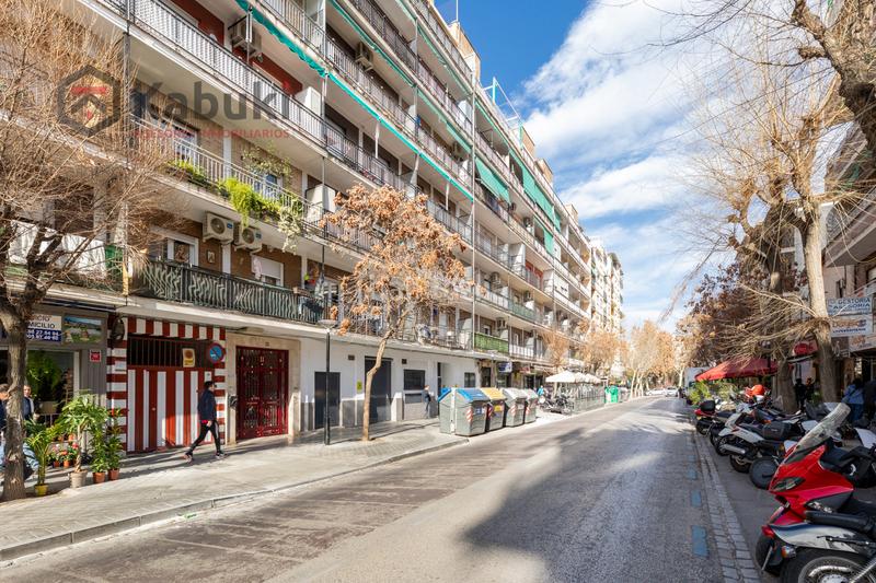 Foto 2eaebb98-65b8-4feb-9591-8104e2ca40c9. Posto auto in Granada - cl ancha de capuchinos 11 in Granada