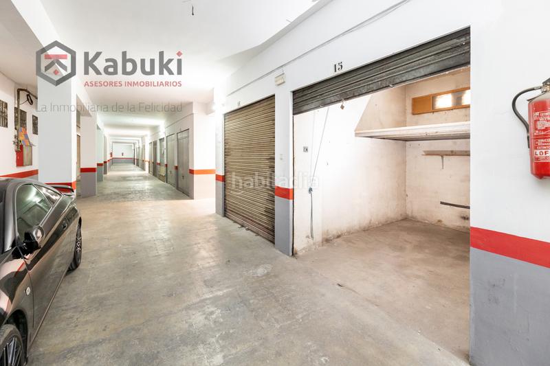 Foto d06cf503-f02c-4b14-8187-5c47e6210447. Posto auto in Granada - cl ancha de capuchinos 11 in Granada