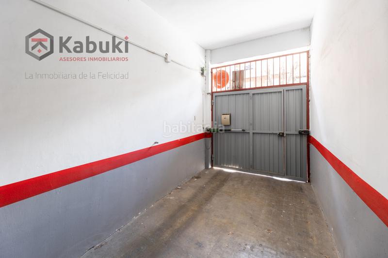 Foto fec1017f-82e6-4f72-9d95-e8aab43f69f5. Posto auto in Granada - cl ancha de capuchinos 11 in Granada