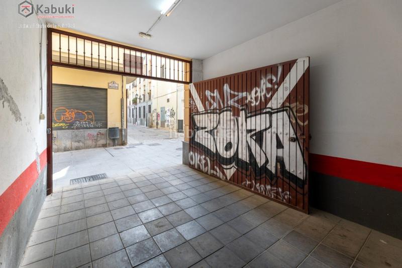 Foto 03ec3cca-f9f4-474b-91e6-e153bf177566. Lloguer aparcament cotxe a Centro - Sagrario Granada