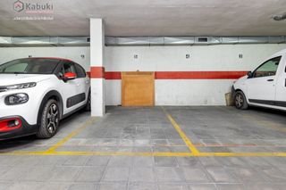 Lloguer Aparcament cotxe  Granada - calle boqueron 1. Magnífica plaza de garaje junto a gran vía