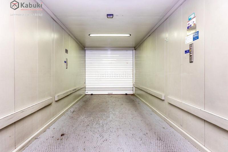 Foto 47facc2f-6cc6-4b7a-9df1-87d1fb95a71e. Location parking voiture dans Centro - Sagrario Granada