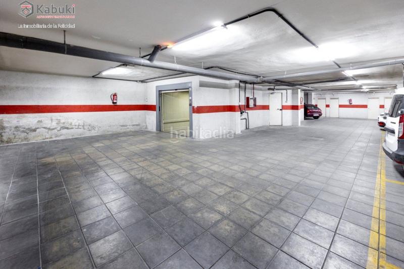 Foto 7ffbe79b-08e9-44d2-9009-a249e7badf8c. Location parking voiture dans Centro - Sagrario Granada