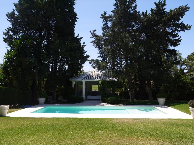 Foto 60c2ce77-5862-4baa-ab0e-1014715184cb. Casa amb aparcament piscina a Calahonda Mijas