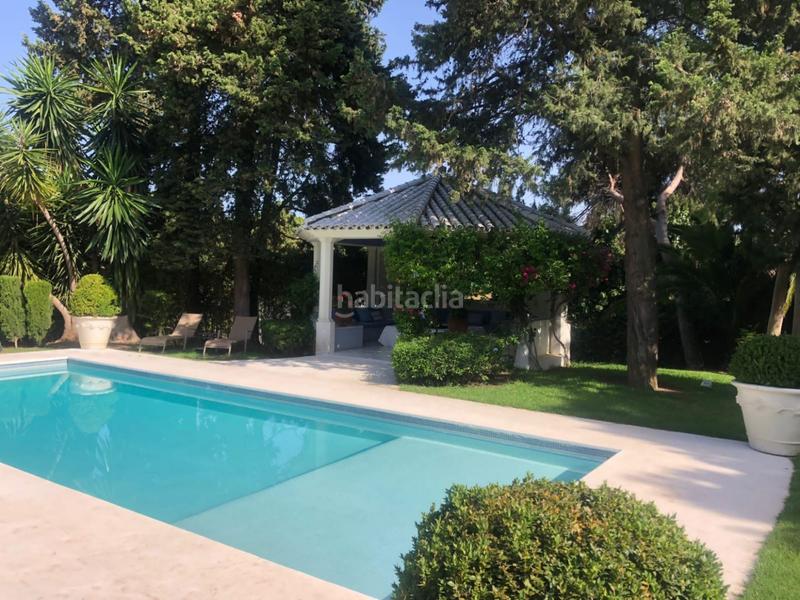 Foto 7bcc5eaa-8596-492a-8519-b49a7ecdcc0f. Casa amb aparcament piscina a Calahonda Mijas