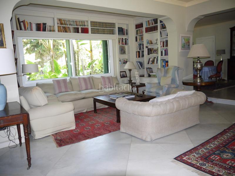 Foto b3967ef5-fafc-4f61-af2a-f155b1dce312. Casa amb aparcament piscina a Calahonda Mijas