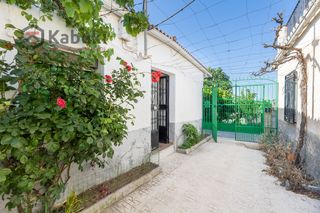 Maison à Huétor de santillán - cl molino alto 48. Gran oportunidad para vivir en un encantador pueblo a tan solo 1