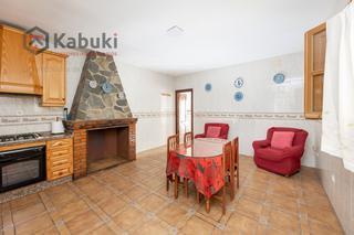 Casa en Hutor de santilln - cl molino alto 58. Gran oportunidad para vivir en un encantador pueblo a tan solo 1