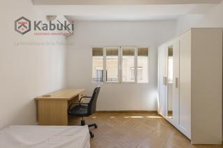 Location Appartement à Granada - cl doctor victor escribano 10. Atención estudiantes! se alquila amplio piso, ubicado en una cua