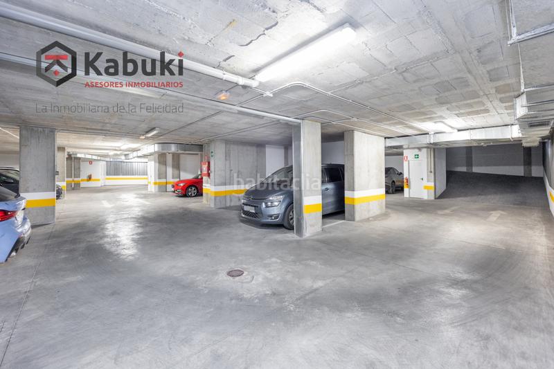 Foto 059bb9d5-0e6a-45f6-be50-b2ed1b5a4ff4. Posto auto in Granada - calle obispo hurtado 1 in Granada