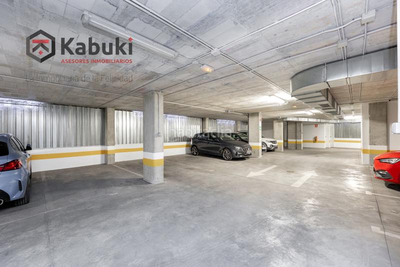 Foto 25320794-bff7-4012-a934-ea80617ff1cc. Posto auto in Granada - calle obispo hurtado 1 in Granada