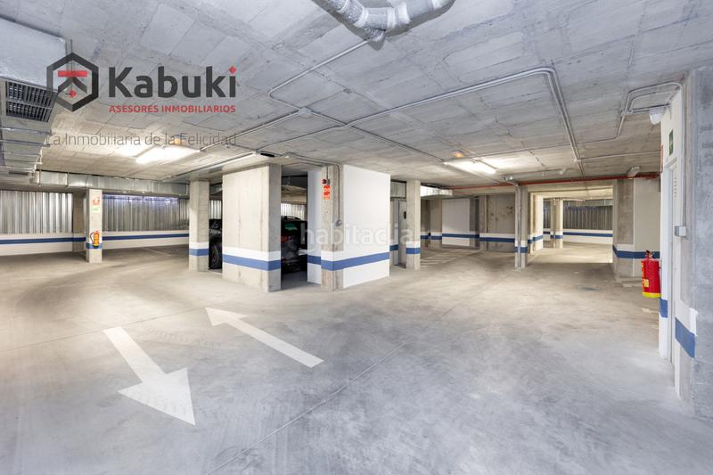 Foto 9307f6a4-0374-40a2-bc43-cbdbde369ae8. Posto auto in Granada - calle obispo hurtado 1 in Granada