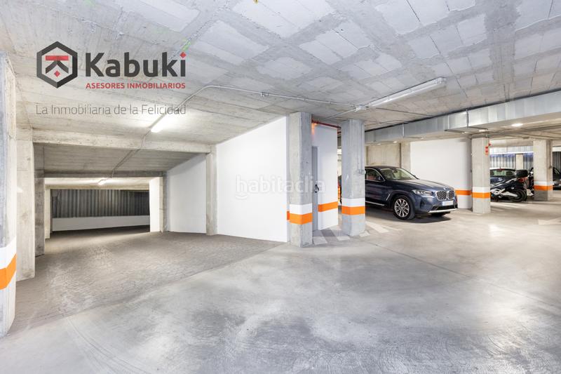 Foto d0a6f55d-7a9f-4ea7-9c0b-820bf9d74ecf. Posto auto in Granada - calle obispo hurtado 1 in Granada