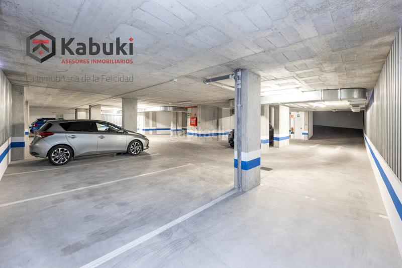 Foto d7025590-0146-4bbb-a024-f00e71069150. Posto auto in Granada - calle obispo hurtado 1 in Granada