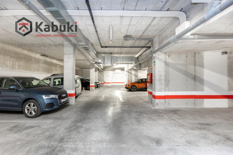 Foto 229ebdb3-206d-4b53-9e0c-c0f06dc42721. Aparcament cotxe a Granada - calle carril del picon 1 a Granada