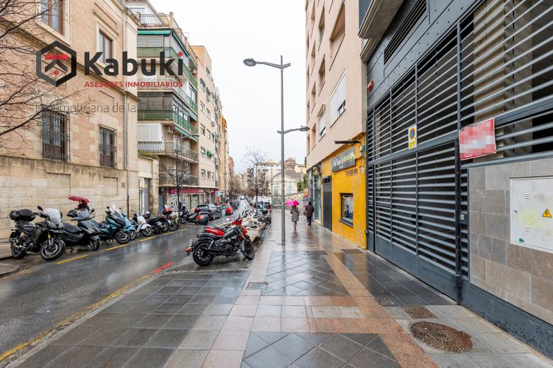 Foto 7291aee1-d0da-449f-9594-15793e67f52f. Aparcament cotxe a Granada - calle carril del picon 1 a Granada