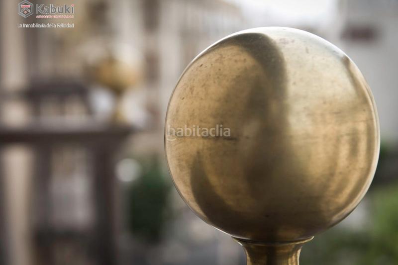 Foto b353dd82-b668-4010-b353-f9b2e668c429. Miete etagenwohnung in Centro - Sagrario Granada