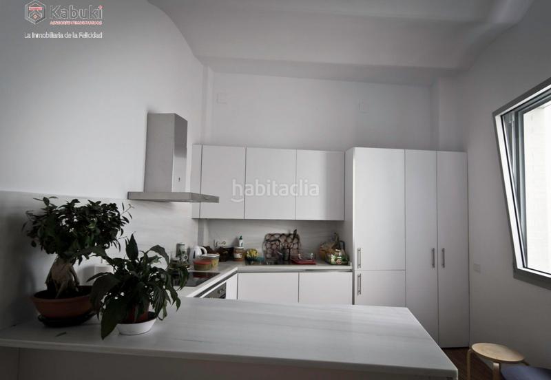 Foto bcf8db6c-6bc5-4271-bcf9-ccb5755b3fdf. Rent flat in Centro - Sagrario Granada