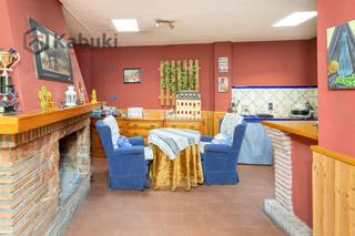 Casa in Huétor de santillán - cl moraleda 4. En una de las mejores zonas de huétor santillán, se pone a la ve