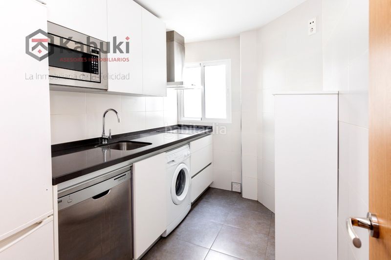Foto c43a0a85-6800-4ad6-91ca-f78563c24453. Etagenwohnung in granada - av de madrid 4 in Lanjarón