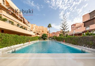 Location Appartement à Salobreña - paseo maritimo 35. Descubre tu nuevo hogar! este magnífico piso de tres habitacione
