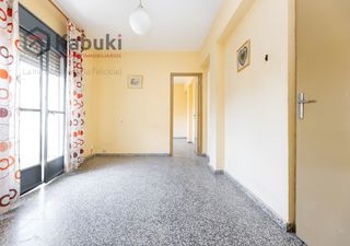 Flat  Maracena - c/ transversal de granada 9. Oportunidad de inversión en maracena! piso con muchísimo potenci