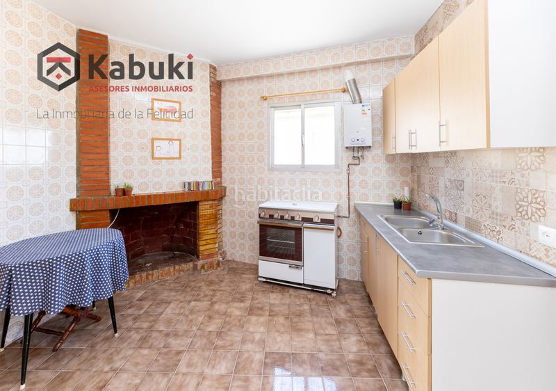 Foto 658fe469-607a-4615-aed7-9e755fb384a9. Casa en Huétor de Santillán - cl molino alto 48 gran oportunidad para vivir en un encantador pueblo a tan solo 15 minutos de granada! esta bonita vivienda cuenta con una amplia p en Huétor de Santillán