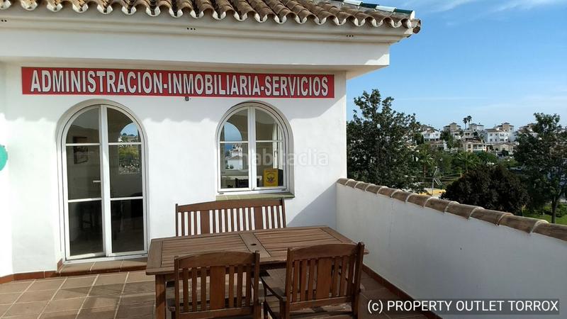 Foto 89a16c75-4b8b-40ba-8cd0-2d4e63530d93. Alquiler local comercial se alquila oficina park en Torrox