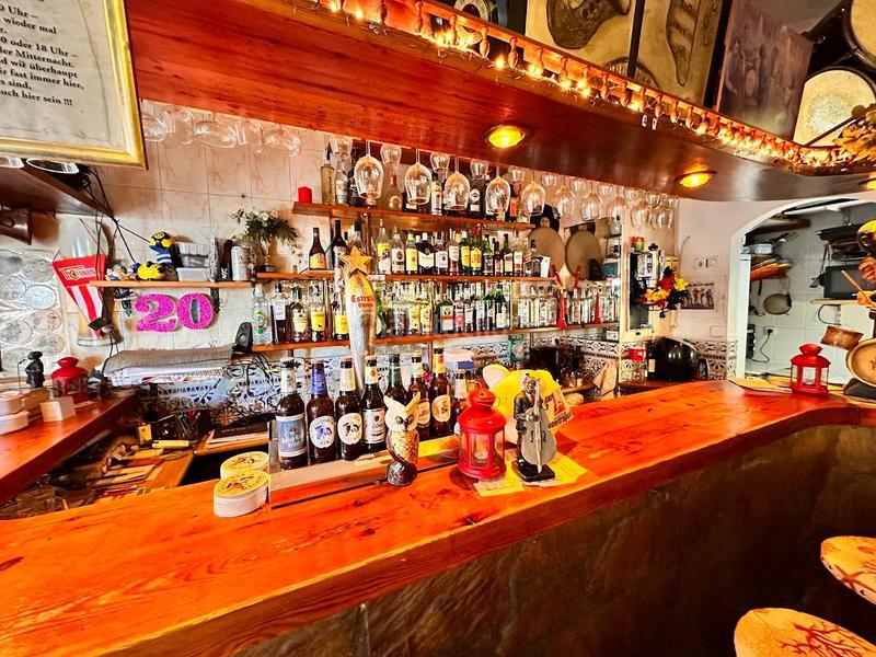 Foto e1ef1915-7601-41cd-b0be-2a6083630eef. Local comercial pub con tradicion en la playa costa en Torrox