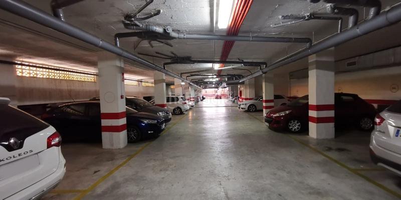 Foto 1b3bfb11-9a3c-4a6a-9e21-64766145c42a. Aparcament cotxe a El Morche Torrox