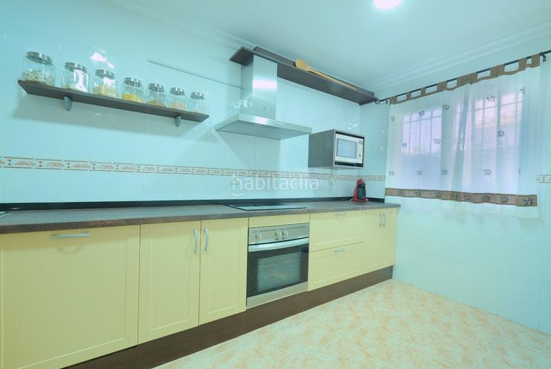 Foto d76bb34c-2f1d-480f-be3e-dce33be7f3e6. Maison jumelée avec piscine dans Viña Málaga Torre del Mar