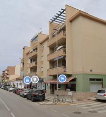 Location Parking voiture à El Morche. Se alquila plaza de aparcamiento para moto