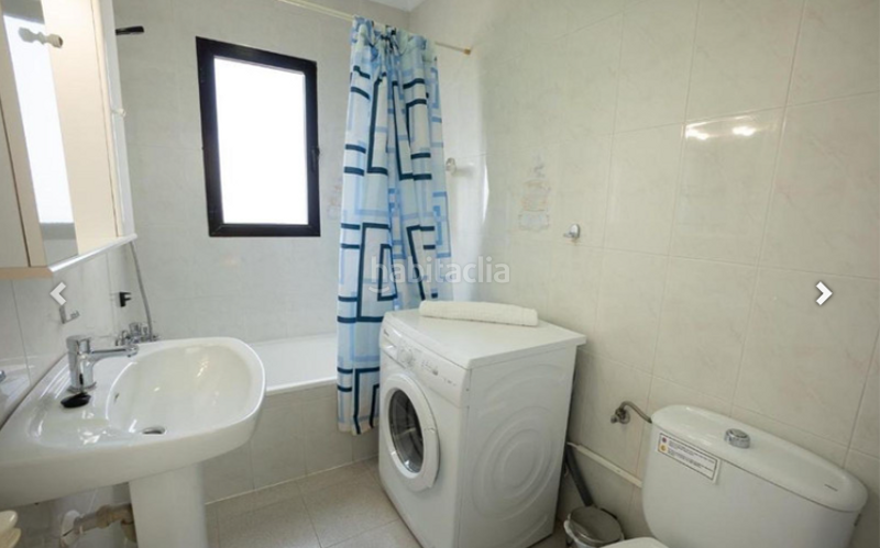 Foto a3bafa3b-43ca-43b0-ad45-2359179d10f9. Casa adosada adosado en Capistrano Nerja