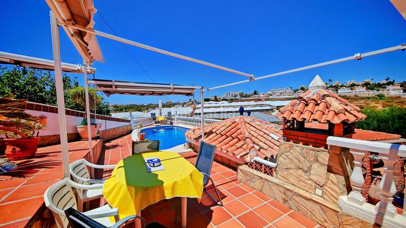 Foto 6383f9c2-ea86-40e6-8527-0edfb0615710. Casa amb calefacció aparcament piscina a Torrox park Torrox