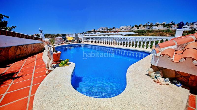 Foto c5f638cc-e349-4a40-b81f-a1f58d47970b. Casa amb calefacció aparcament piscina a Torrox park Torrox