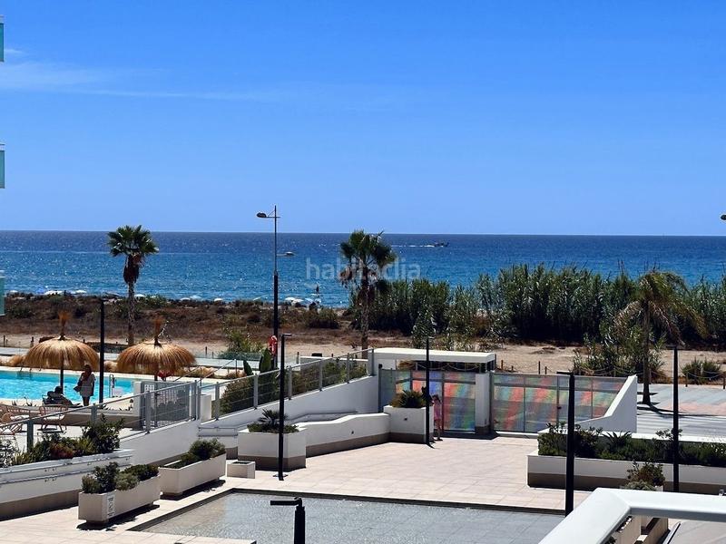 Foto 1b2a015d-3687-4650-8797-ace014035d99. Apartament amb calefacció piscina a Laguna Beach Torrox