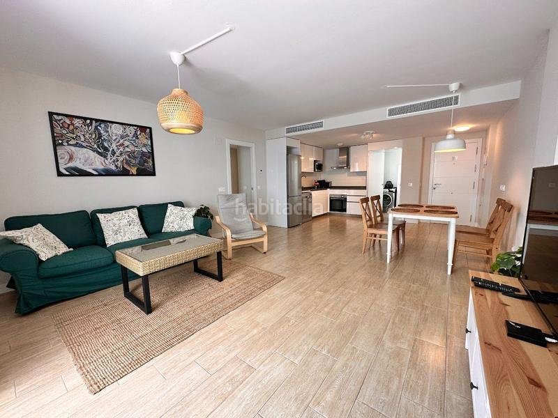 Foto 58f3ee84-0c16-43df-8a51-b36e68180433. Apartament amb calefacció piscina a Laguna Beach Torrox