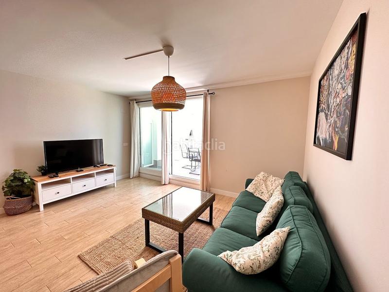 Foto fb270504-8984-4190-a718-d38aa065fcc2. Apartament amb calefacció piscina a Laguna Beach Torrox