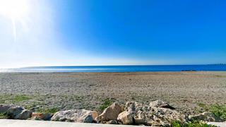 Appartement à Caleta de Velez. Apartamento directamente en la playa de caleta