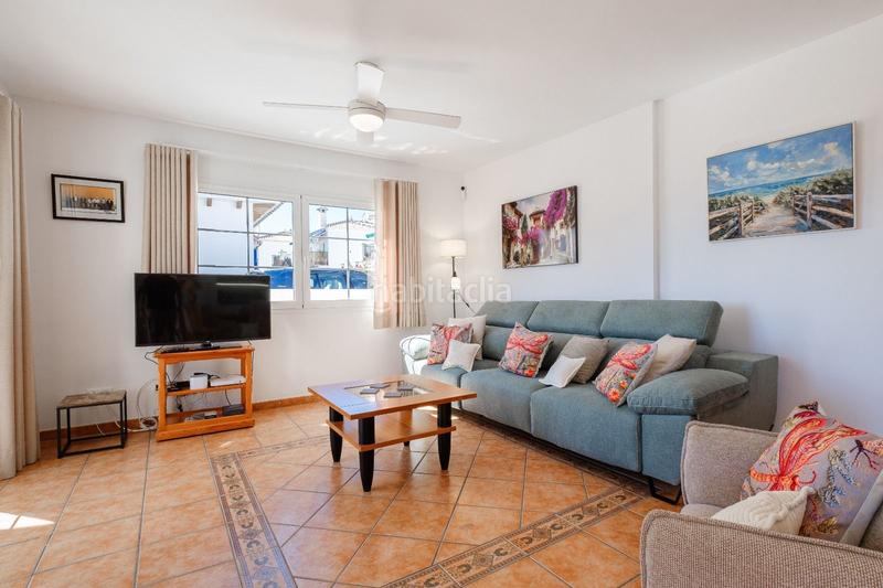 Foto 18a911de-10e4-4872-aa79-f674ded133c7. Casa con riscaldamento piscina in Frigiliana